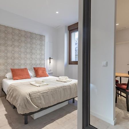 Modern Apartment Close To City Centre Валенсия Екстериор снимка