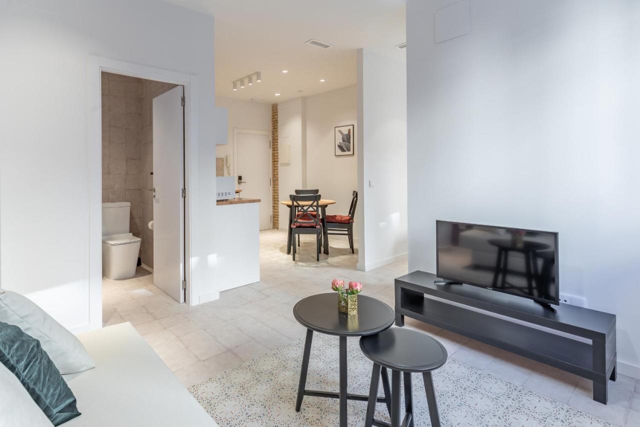 Modern Apartment Close To City Centre Валенсия Екстериор снимка