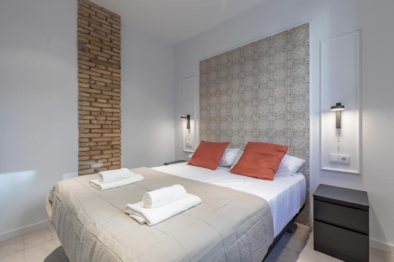 Modern Apartment Close To City Centre Валенсия Екстериор снимка