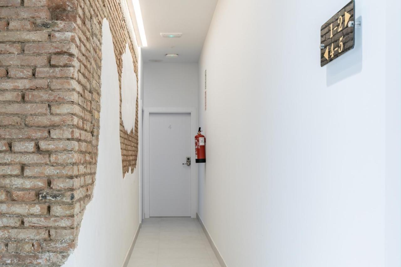 Modern Apartment Close To City Centre Валенсия Екстериор снимка