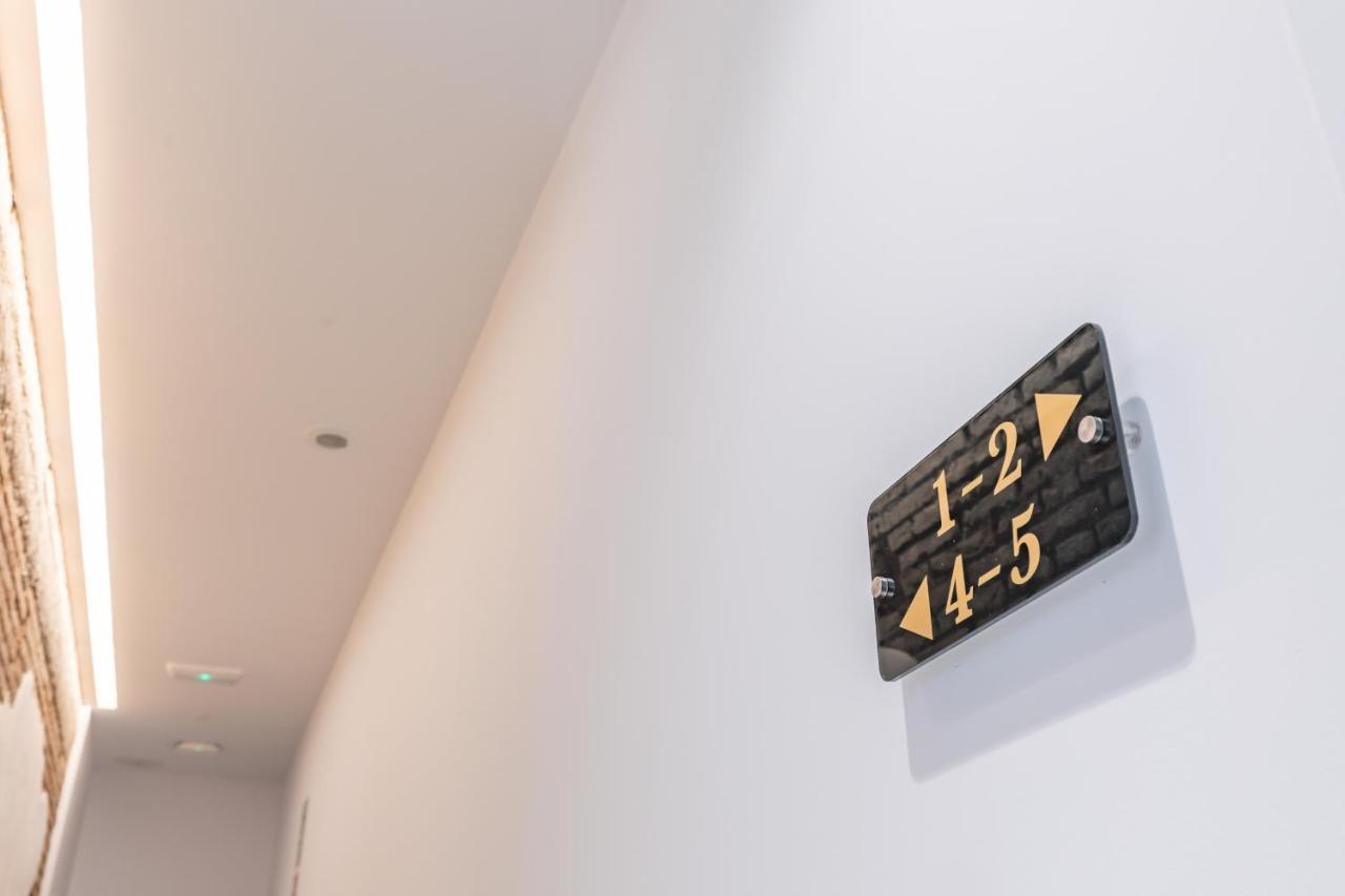 Modern Apartment Close To City Centre Валенсия Екстериор снимка