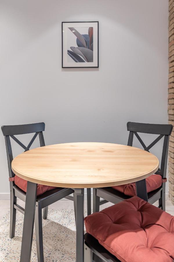 Modern Apartment Close To City Centre Валенсия Екстериор снимка