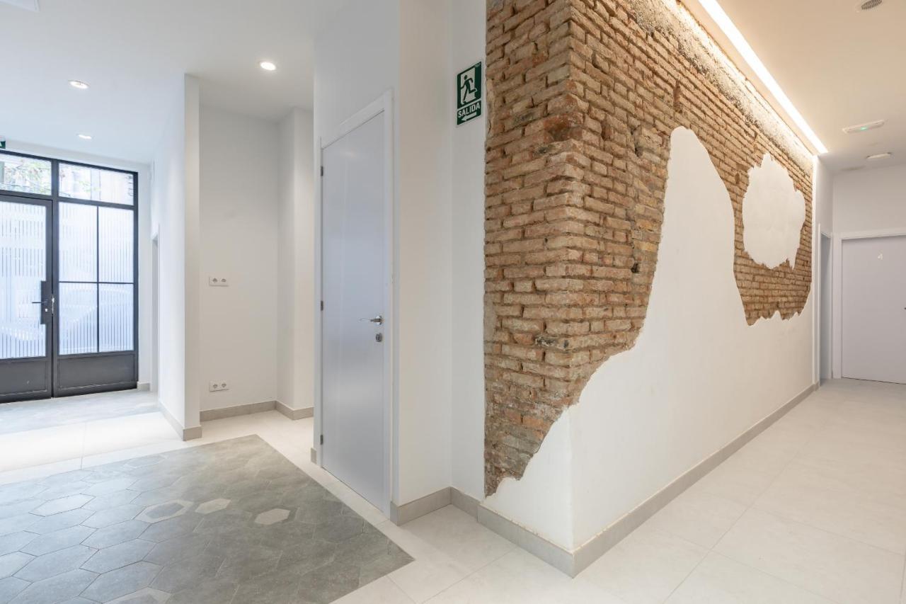Modern Apartment Close To City Centre Валенсия Екстериор снимка